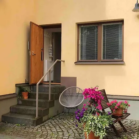 Modern With Own Patio Apartment Helsinki