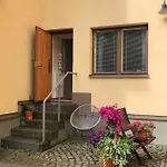 Modern With Own Patio דירה הלסינקי